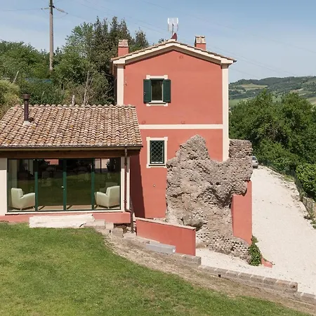 Sleeps 6 Pool Air Con Wifi