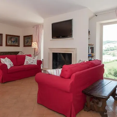 Villa Sleeps 6 Pool Air Con Wifi
