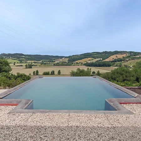Villa Sleeps 6 Pool Air Con Wifi *